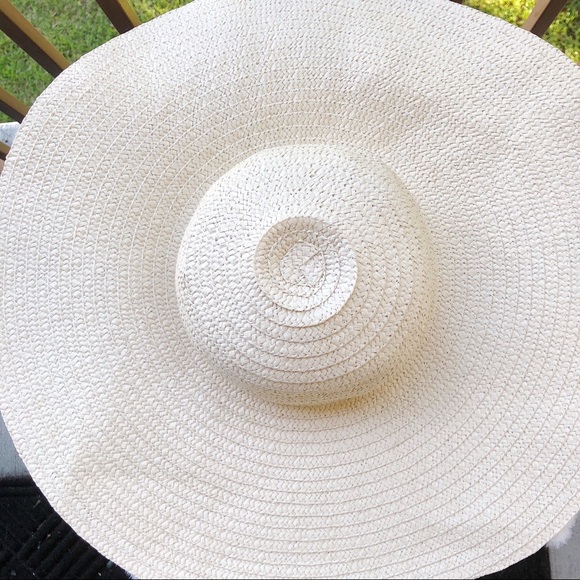 Basic Beige Sunhat - Picture 4 of 6